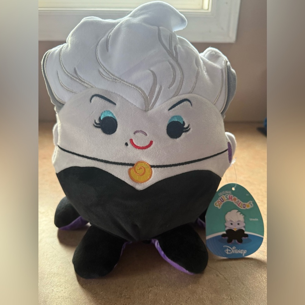 Disney Ursula squishmallow